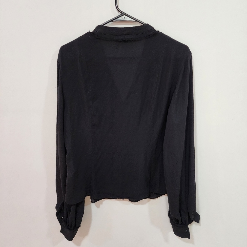 DONNA KARAN fringe blouse, size L - Picture 4 of 7